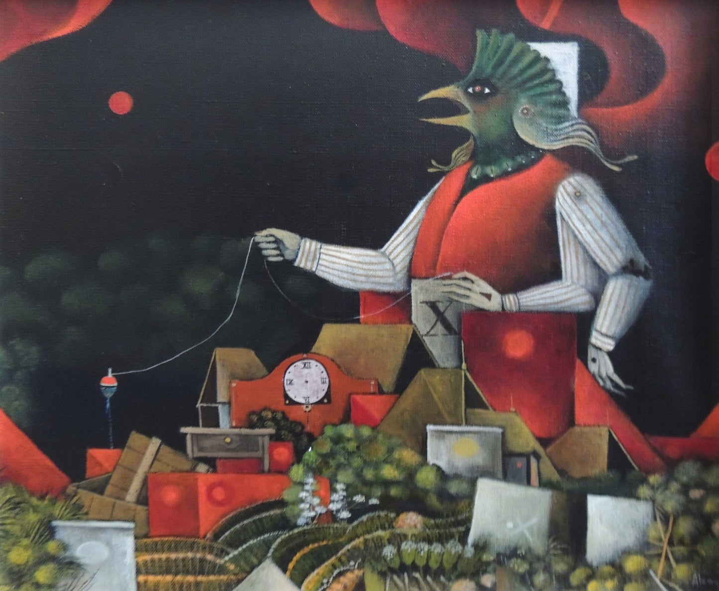 Eduard Alcoy, Mala bestia: figura híbrida de ave antropomórfica sobre un paisaje simbólico y surrealista con tonos rojos y oscuros.