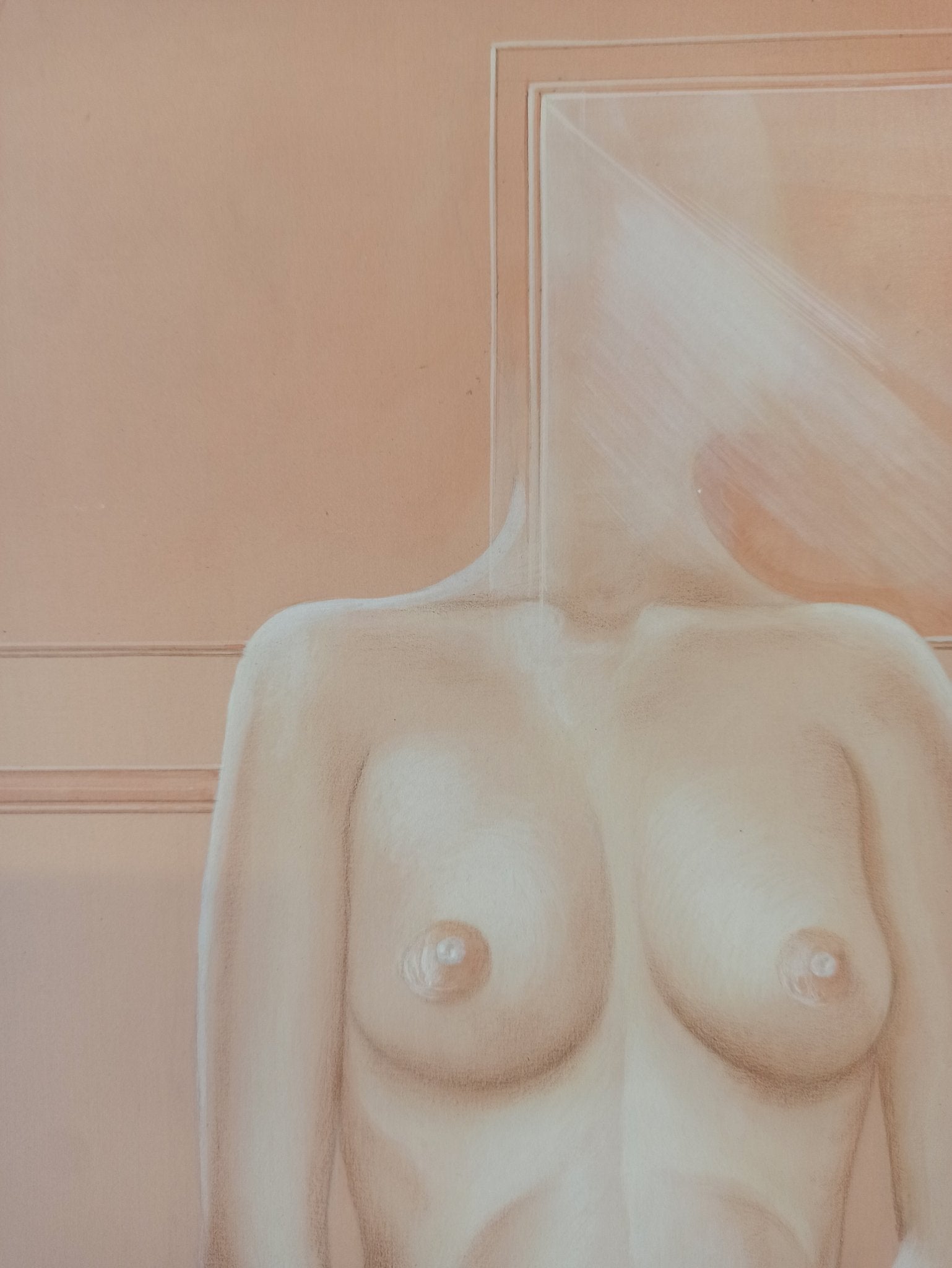 Gregorio Sabillón Emergiendo grisalla figura femenina sin rostro arte contemporáneo en venta, detalle torso sin cabeza