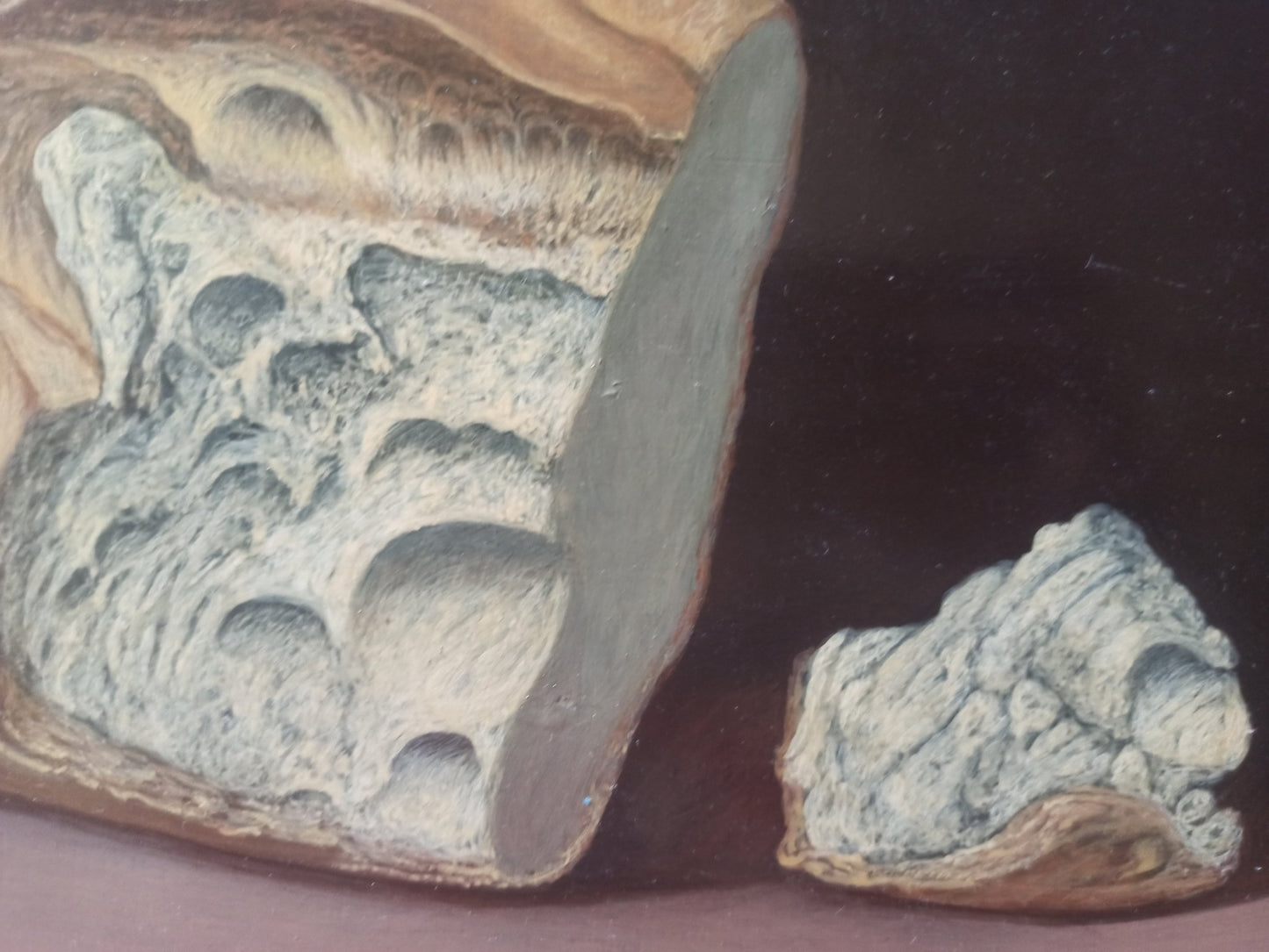 detalle Gregorio Sabillón Hogaza de pan óleo naturaleza muerta simbólica surrealista arte contemporáneo en venta