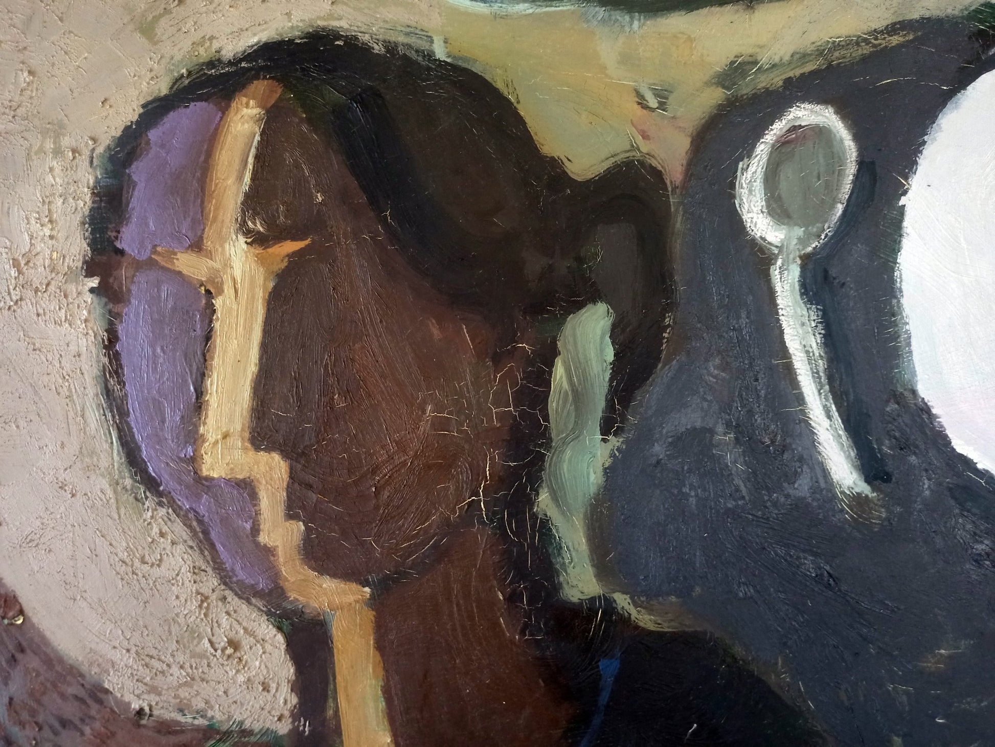 Willy Ramos Bodegón con señora pintura expresionista con figura femenina, plato y taza en composición abstracta detalle cara